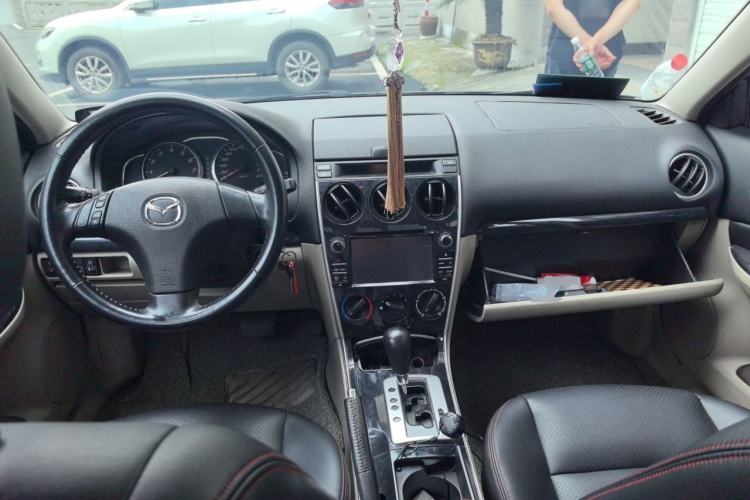 Used Mazda 6 2011 2.0L Automatic Fashion Edition Center Console