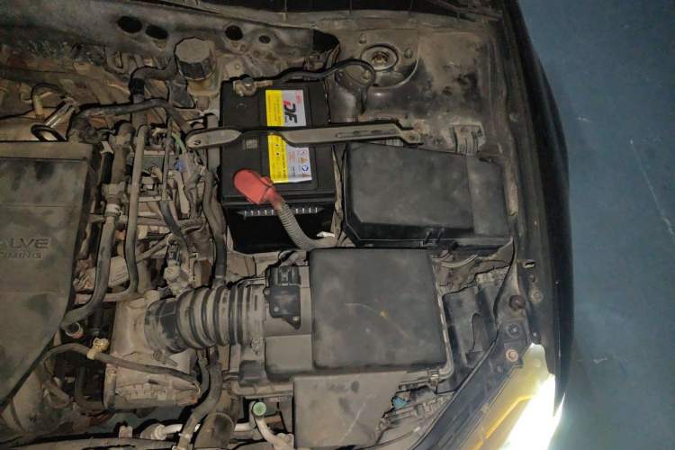 Used Mazda 6 2011 2.0L Automatic Fashion Edition Engine Bay Left