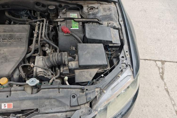 Used Mazda 6 2011 2.0L Automatic Luxury Version Engine Bay Left