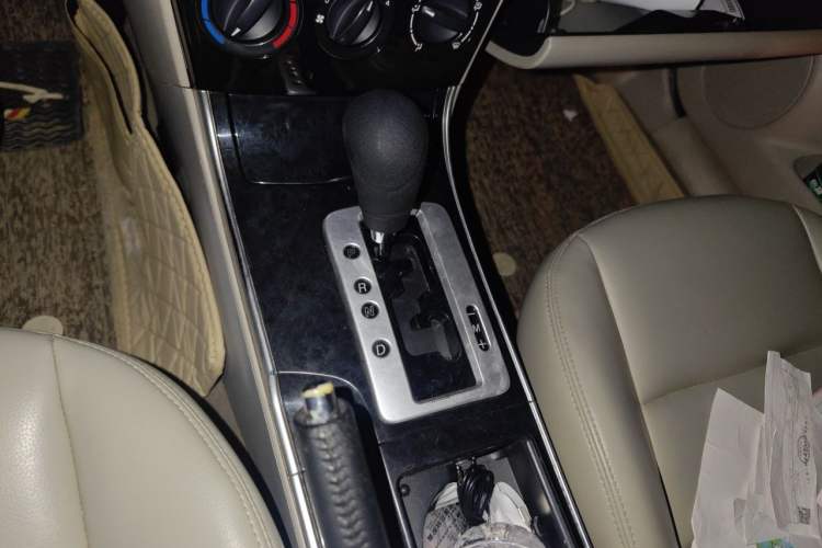 Used Mazda 6 2011 2.0L Automatic Fashion Edition Gear Lever