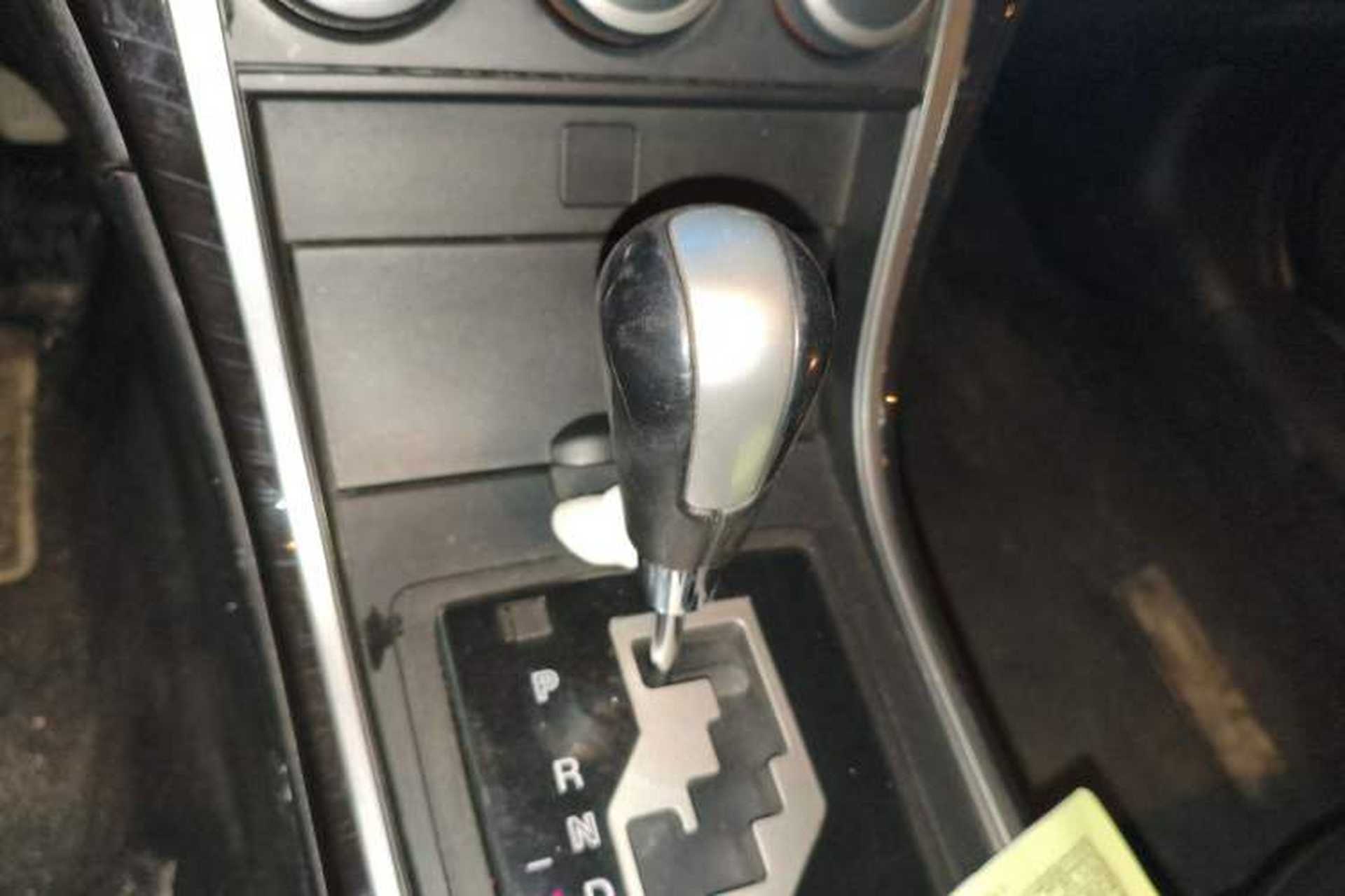 Used Mazda 6 2011 2.0L Automatic Elite Edition Gear Lever