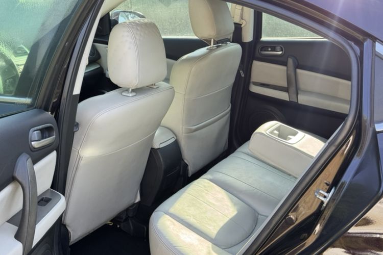 Used Mazda 6 2011 2.0L Automatic Elite Edition Interior 3