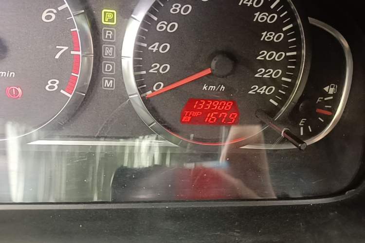 Used Mazda 6 2011 2.0L Automatic Luxury Version Odometer Close Up