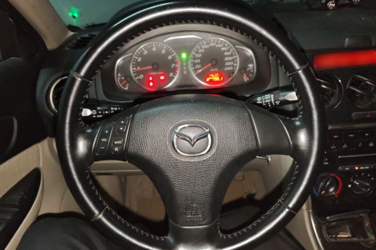 Used Mazda 6 2011 2.0L Automatic Luxury Version Steering Wheel