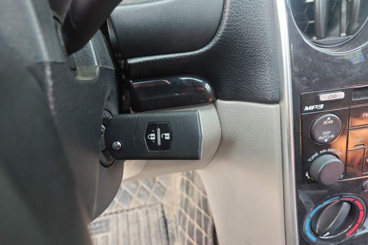Used Mazda 6 2011 2.0L Automatic Fashion Edition Vehicle Key