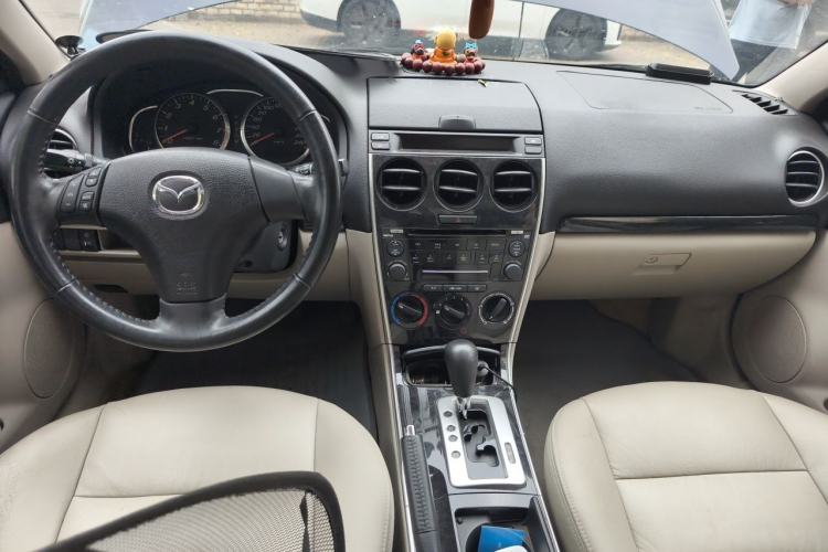 Used Mazda 6 2011 2.0L Automatic Fashion Edition Center Console