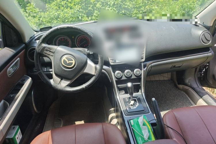 Used Mazda 6 2011 2.0L Automatic Elite Edition Center Console