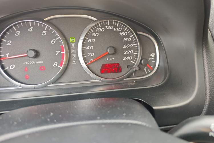 Used Mazda 6 2011 2.0L Automatic Luxury Version Odometer Close Up