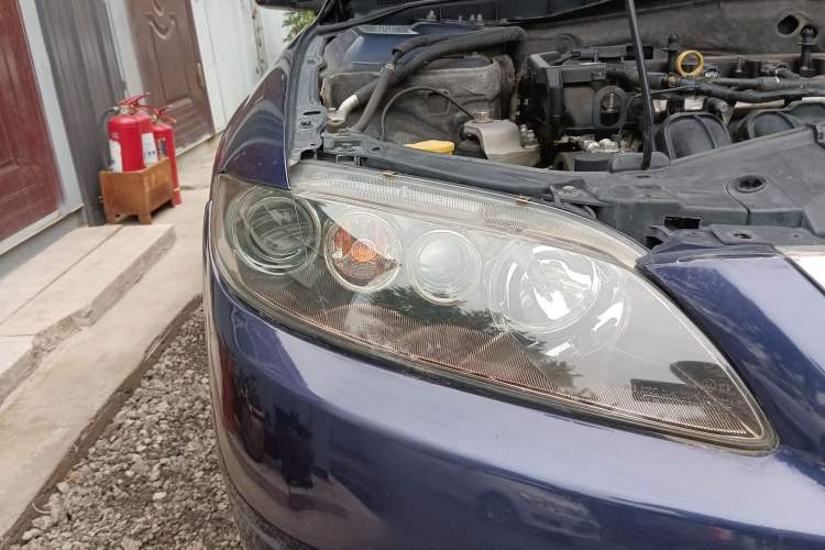 Used Mazda 6 2011 2.0L Manual Trim Right Front Headlight
