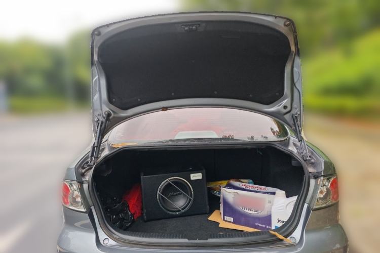 Used Mazda 6 2011 2.0L Automatic Luxury Version Trunk