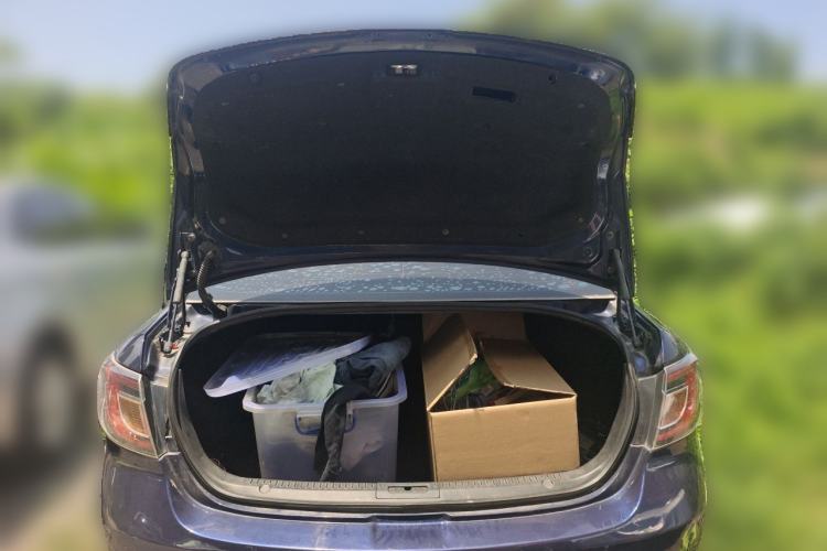 Used Mazda 6 2011 2.0L Automatic Elite Edition Trunk