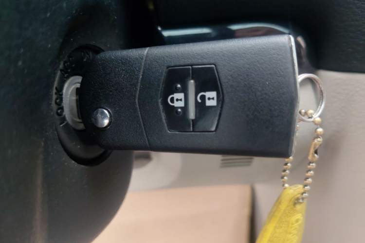 Used Mazda 6 2011 2.0L Automatic Fashion Edition Vehicle Key