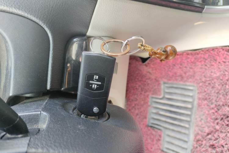 Used Mazda 6 2011 2.0L Automatic Fashion Edition Vehicle Key