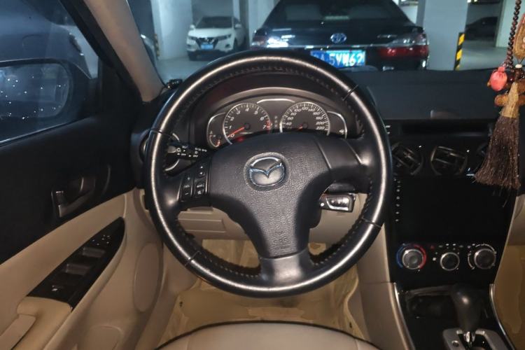 Used Mazda 6 2011 2.0L Automatic Fashion Edition Steering Wheel