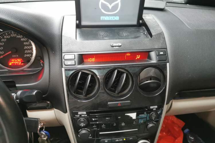 Used Mazda 6 2011 2.0L Automatic Fashion Edition Audio And AC Panel