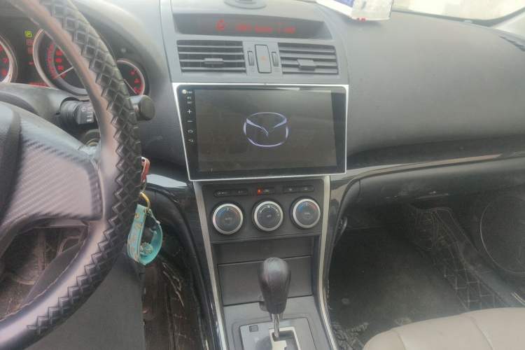Used Mazda 6 2011 2.0L Automatic Elite Edition Audio And AC Panel