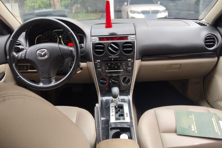 Used Mazda 6 2011 2.0L Automatic Fashion Edition Center Console