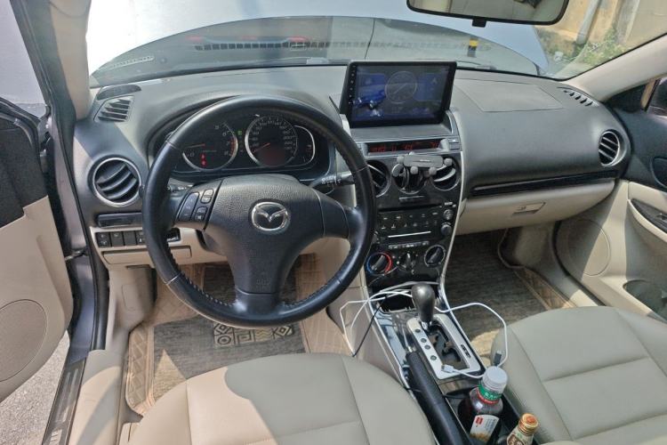 Used Mazda 6 2011 2.0L Automatic Fashion Edition Center Console