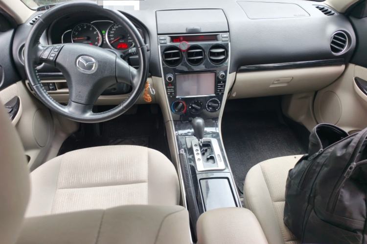 Used Mazda 6 2011 2.0L Automatic Fashion Edition Center Console