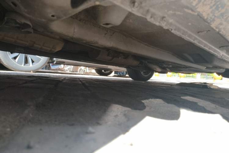 Used Mazda 6 2011 2.0L Automatic Fashion Edition Chassis Front Left