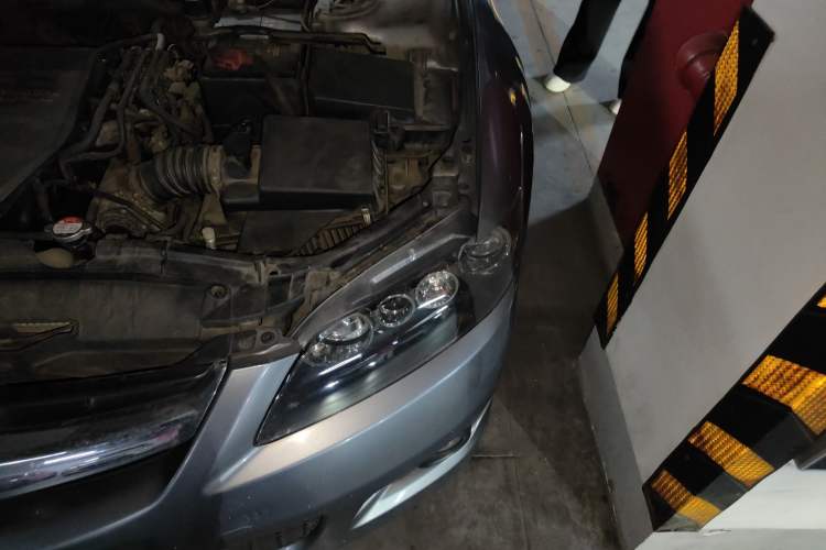 Used Mazda 6 2011 2.0L Automatic Fashion Edition Engine Bay Left