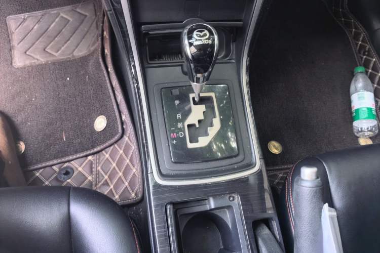 Used Mazda 6 2011 2.0L Automatic Elite Edition Gear Lever