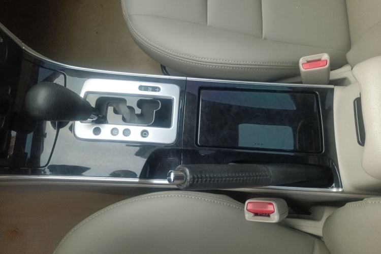 Used Mazda 6 2011 2.0L Automatic Fashion Edition Interior 6