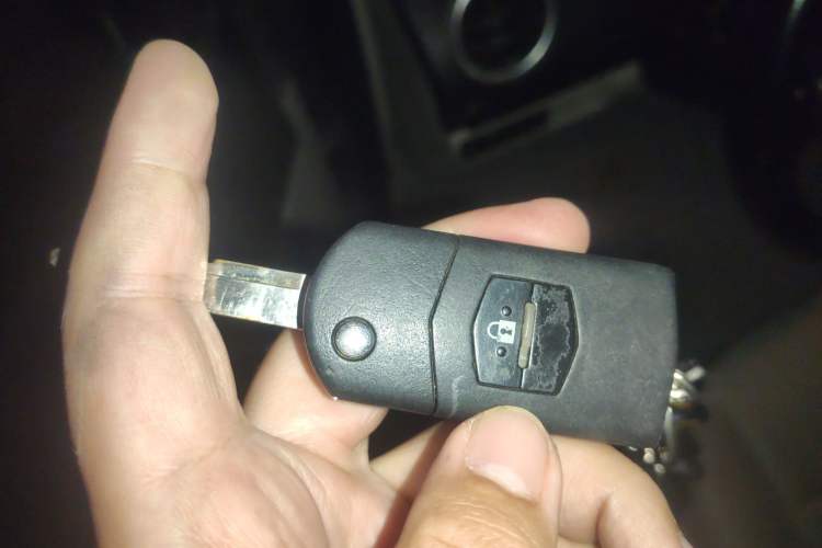 Used Mazda 6 2011 2.0L Automatic Fashion Edition Vehicle Key