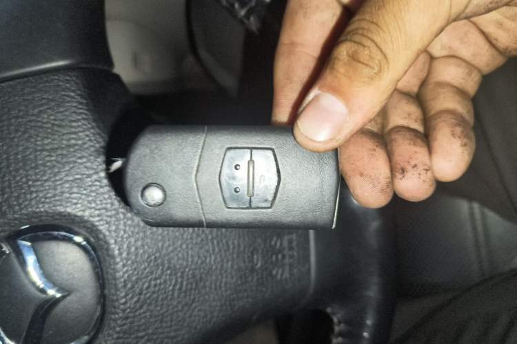 Used Mazda 6 2011 2.0L Automatic Fashion Edition Vehicle Key