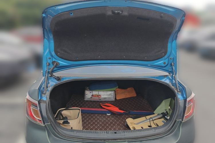 Used Mazda 6 2011 2.0L Automatic Elite Edition Trunk