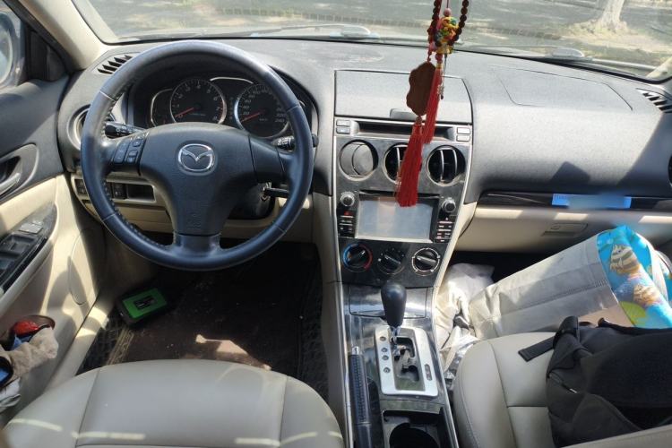 Used Mazda 6 2011 2.0L Automatic Fashion Edition Center Console