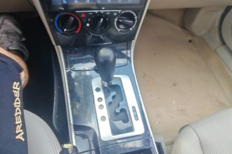 Used Mazda 6 2011 2.0L Automatic Fashion Edition Gear Lever