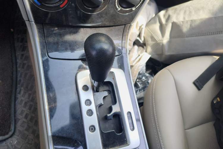 Used Mazda 6 2011 2.0L Automatic Fashion Edition Gear Lever