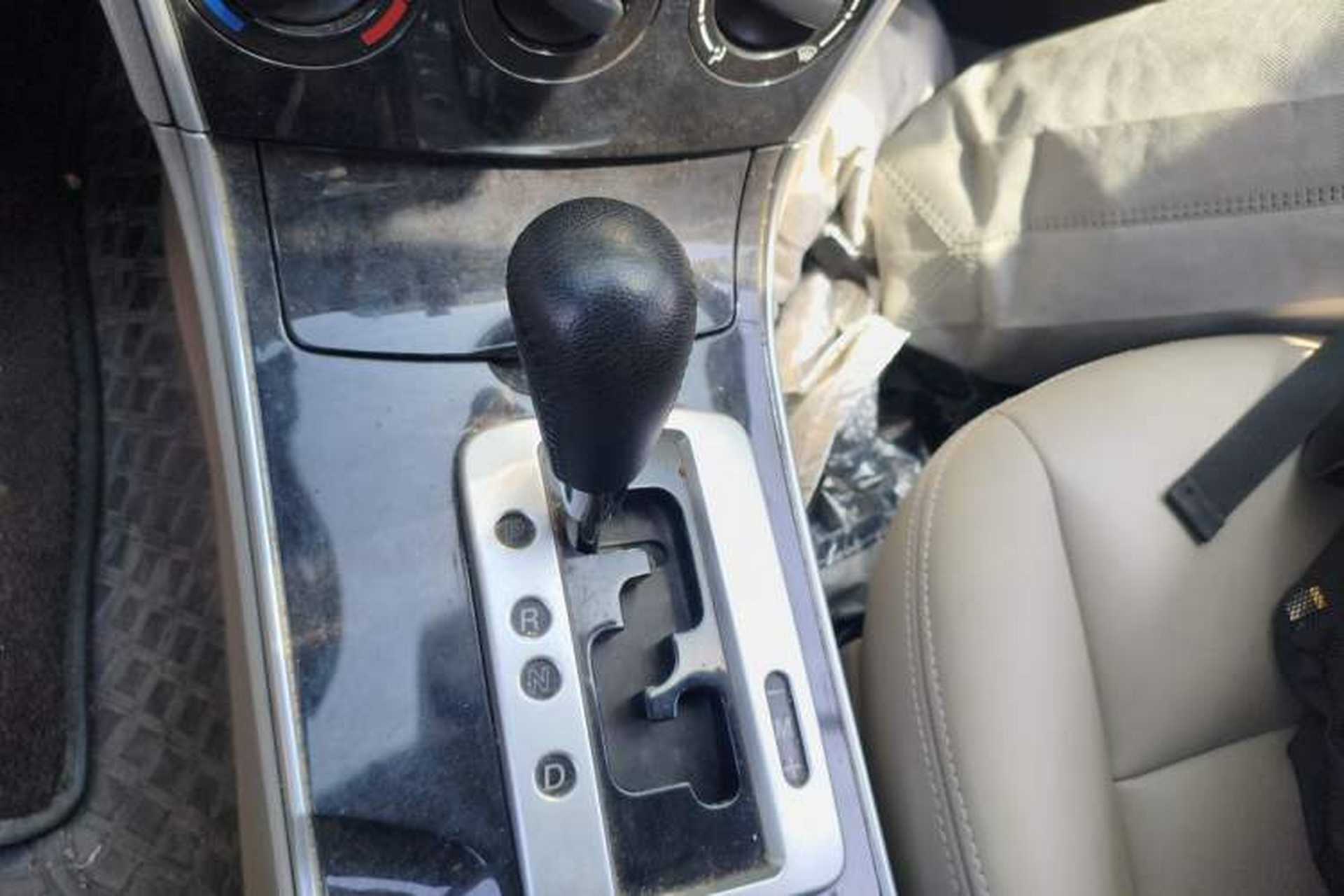Used Mazda 6 2011 2.0L Automatic Fashion Edition Gear Lever