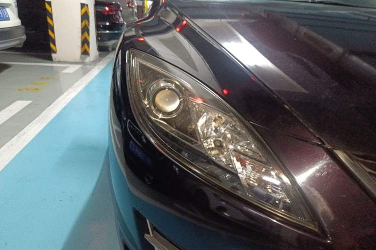 Used Mazda 6 2011 2.0L Automatic Elite Edition Right Front Headlight