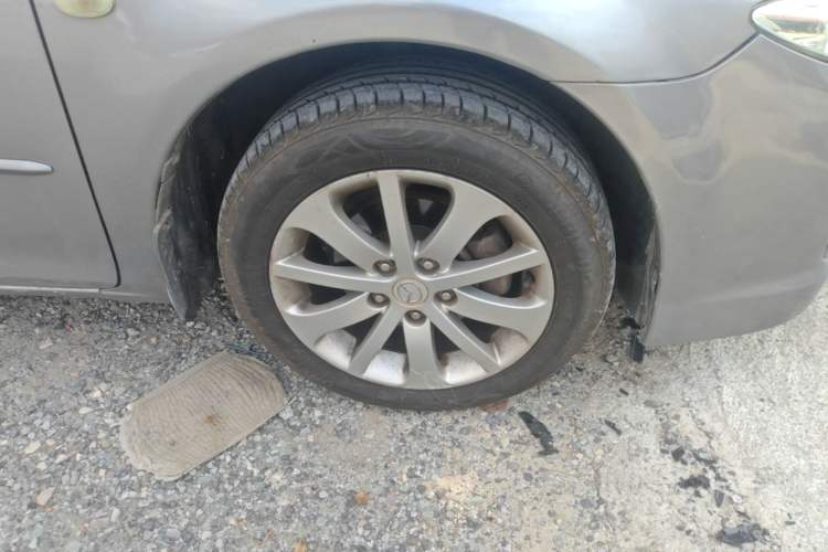 Used Mazda 6 2011 2.0L Automatic Fashion Edition Right Front Wheel Hub