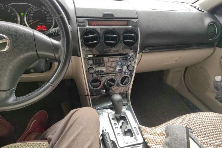 Used Mazda 6 2011 2.0L Automatic Fashion Edition Audio And AC Panel