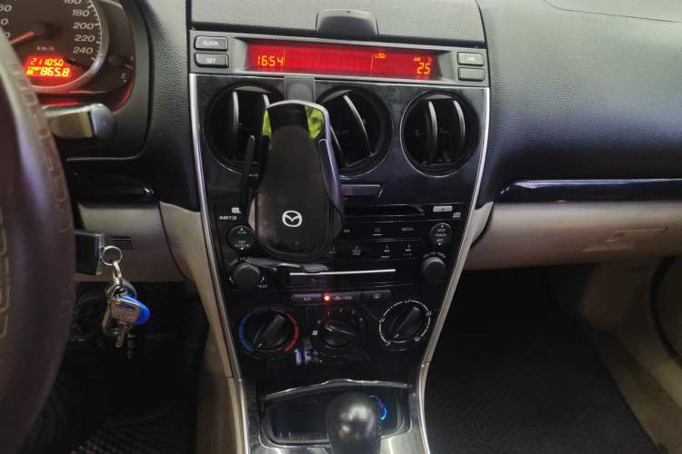Used Mazda 6 2011 2.0L Automatic Fashion Edition Audio And AC Panel
