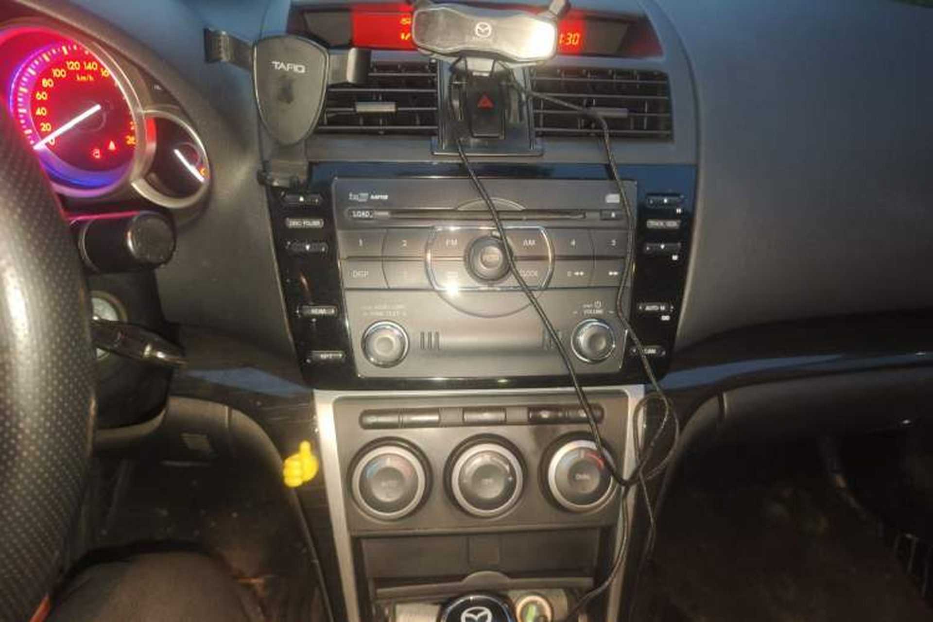 Used Mazda 6 2011 2.0L Automatic Elite Edition Audio And AC Panel