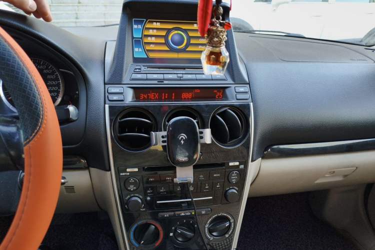 Used Mazda 6 2011 2.0L Automatic Fashion Edition Audio And AC Panel
