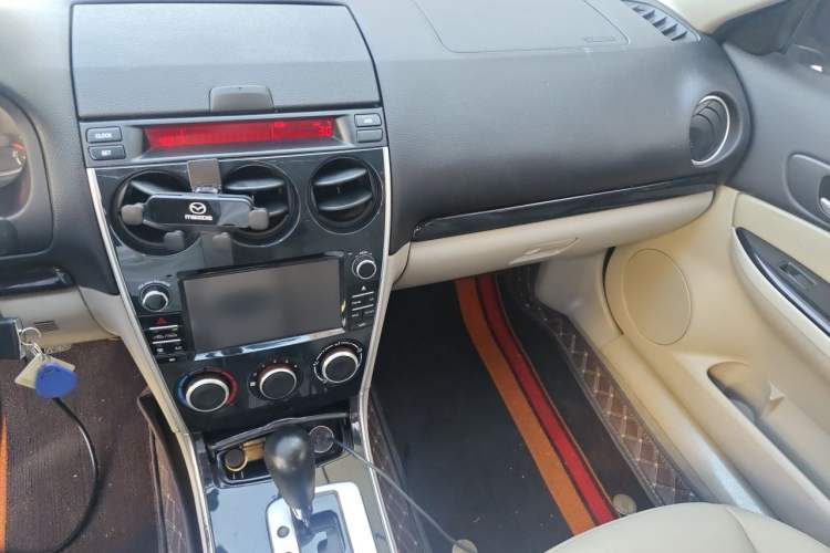 Used Mazda 6 2011 2.0L Automatic Fashion Edition Audio And AC Panel