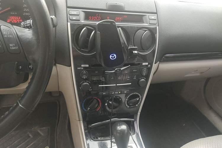 Used Mazda 6 2011 2.0L Automatic Fashion Edition Audio And AC Panel