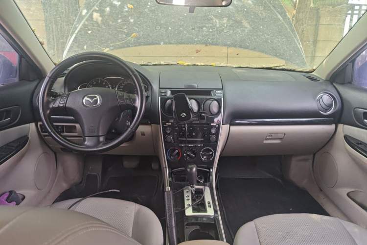 Used Mazda 6 2011 2.0L Automatic Fashion Edition Center Console