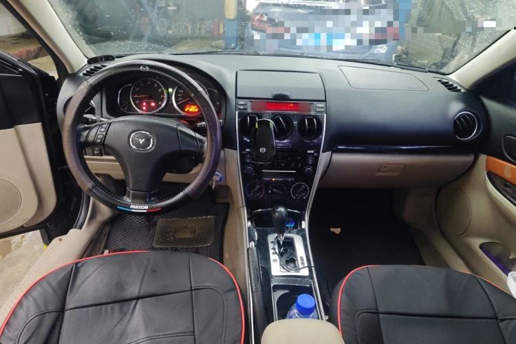 Used Mazda 6 2011 2.0L Automatic Fashion Edition Center Console