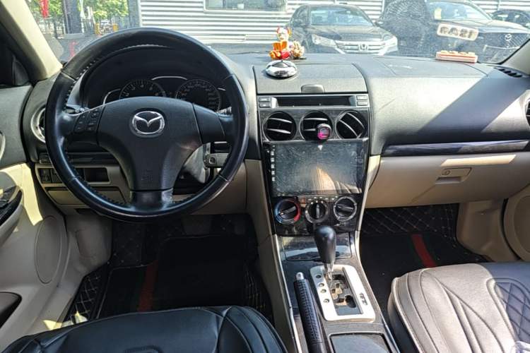 Used Mazda 6 2011 2.0L Automatic Fashion Edition Center Console