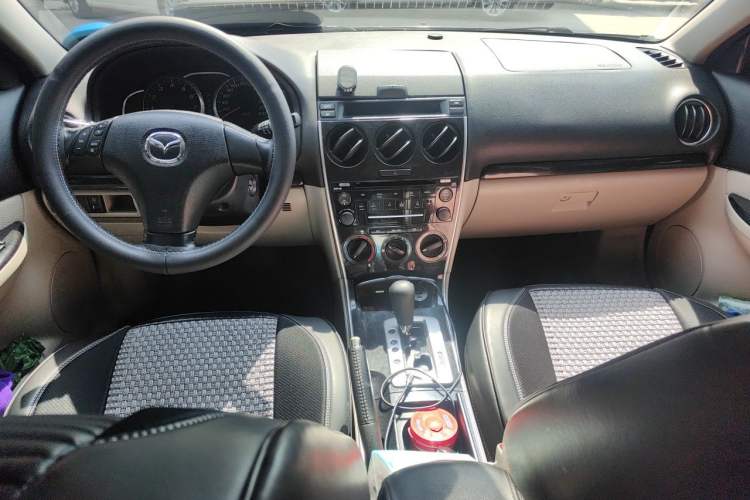 Used Mazda 6 2011 2.0L Automatic Fashion Edition Center Console