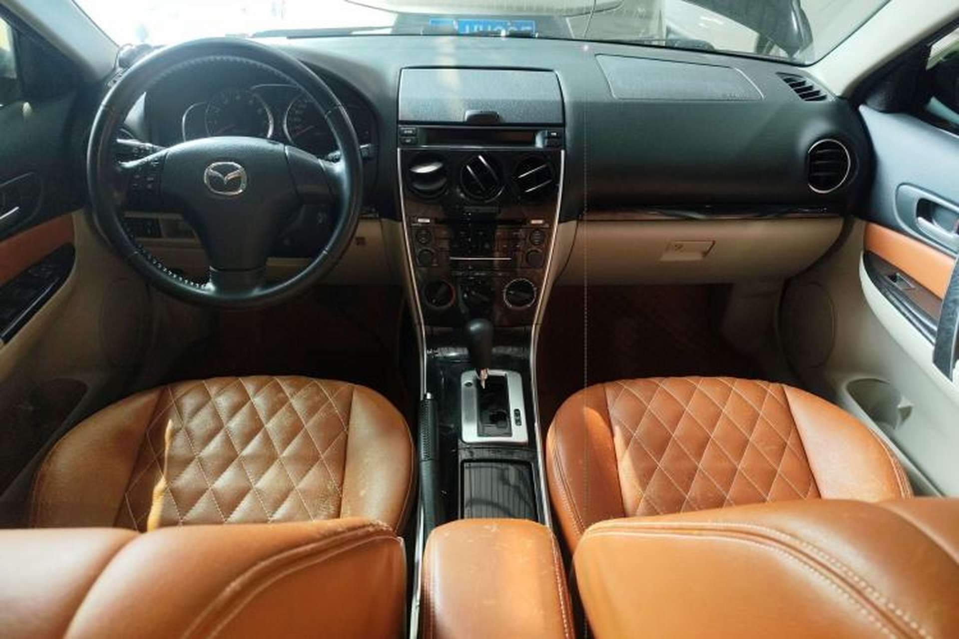 Used Mazda 6 2011 2.0L Automatic Fashion Edition Center Console