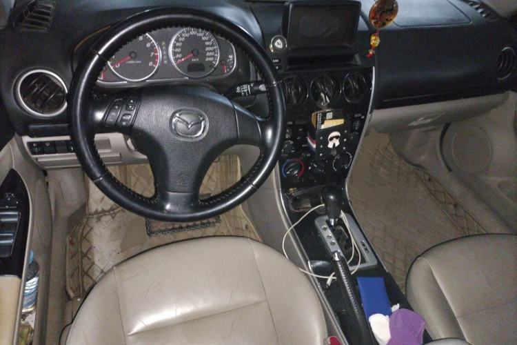Used Mazda 6 2011 2.0L Automatic Fashion Edition Center Console