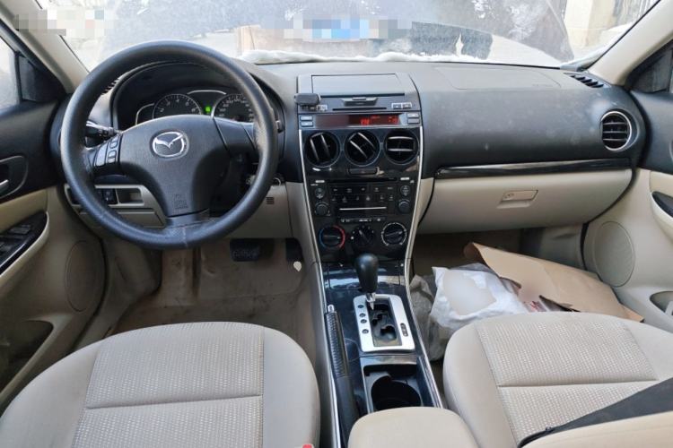Used Mazda 6 2011 2.0L Automatic Fashion Edition Center Console
