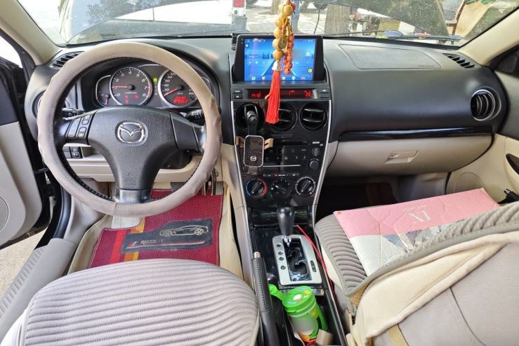 Used Mazda 6 2011 2.0L Automatic Fashion Edition Center Console